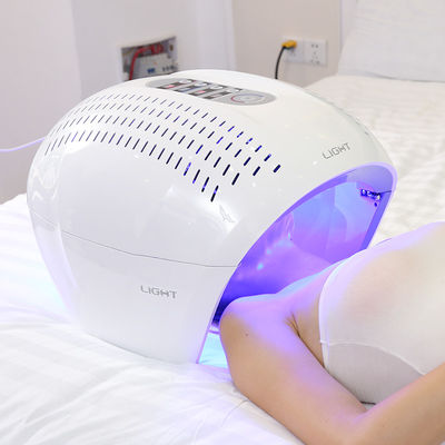 العناية بالبشرة 4 ألوان 32W LED آلة العلاج بالضوء المهنية